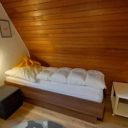 With 2 Bedrooms Prázdninový dům Spieka-Neufeld